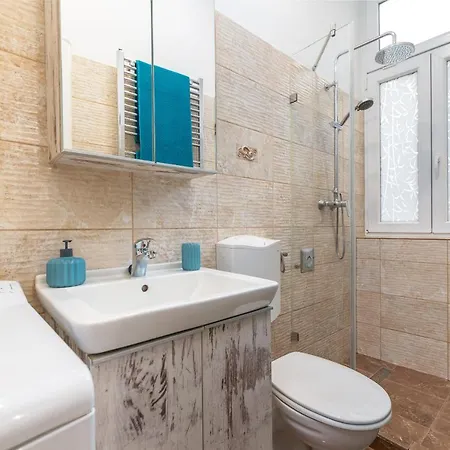 Astoria Blue Apartment *
